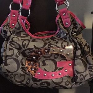 Cute handbag!